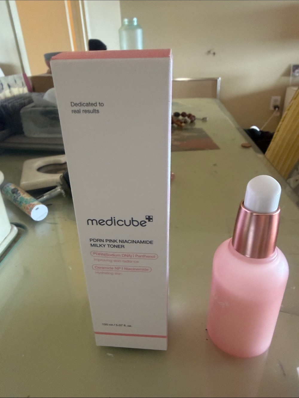 Medicube Pink Niacinamide Milky Toner - Pink